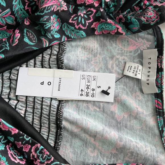 Topshop Floral Print Long Sleeve Crop Top Smocked Square Neck Black Small - Picture 6 of 9